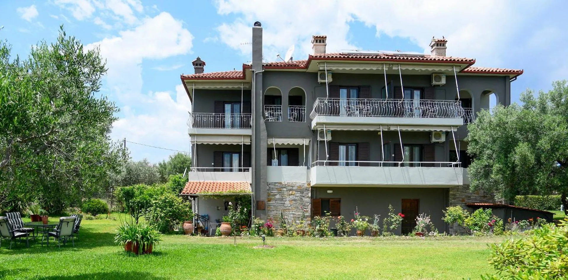 Villa Elli Nikiti  Apartment