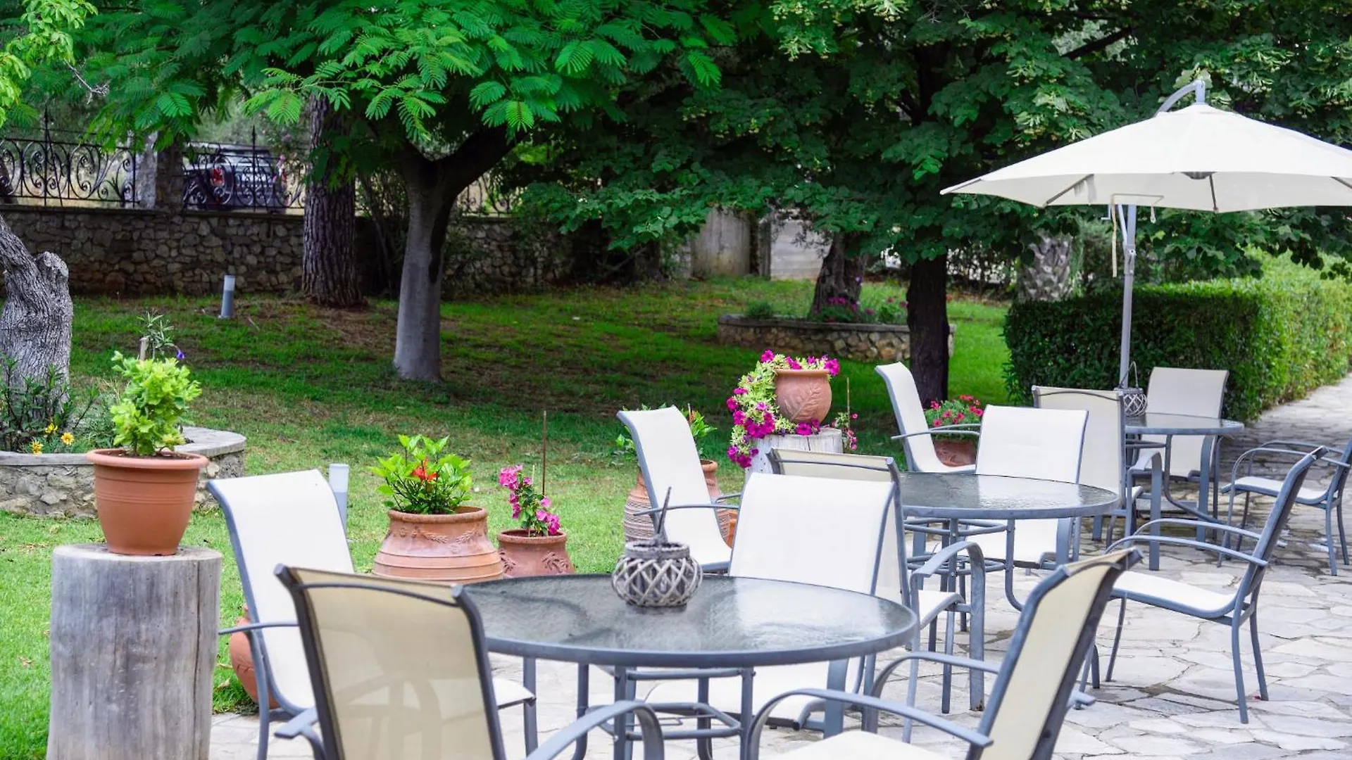 Villa Elli Nikiti  Apartment