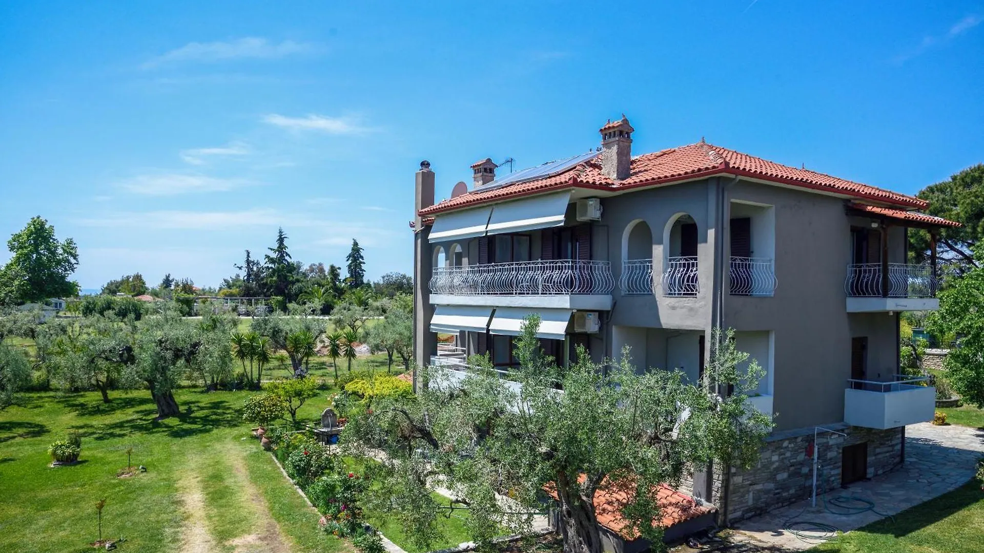 Villa Elli Nikiti  0*, Nikiti (Sithonia) Grecia